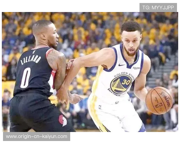 勇士通过跑位创造空间 勇士通过跑位创造空间