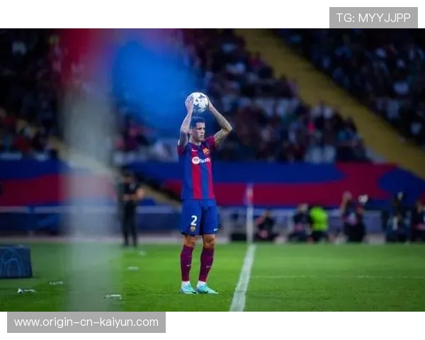 巴塞罗那前场换位非常频繁